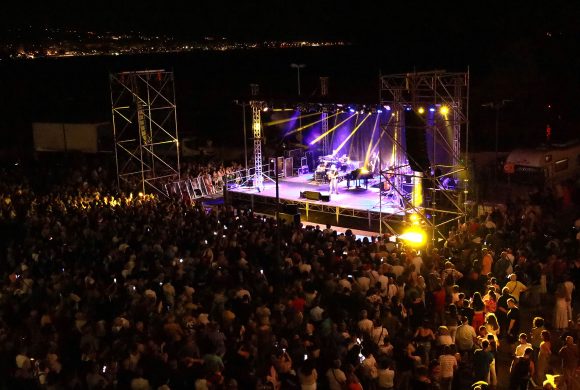 MICHELE ZARRILLO E VI EDIZIONE FUOCHI D’ARTIFICIO SUL MARE | PORTO BOLARO MICHELE ZARRILLO E VI EDIZIONE FUOCHI D’ARTIFICIO SUL MARE | PORTO BOLARO