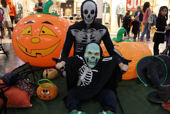 HALLOWEEN DA PAURA A PORTO BOLARO: RIVIVI I MOMENTI PIÙ BELLI! HALLOWEEN DA PAURA A PORTO BOLARO: RIVIVI I MOMENTI PIÙ BELLI!